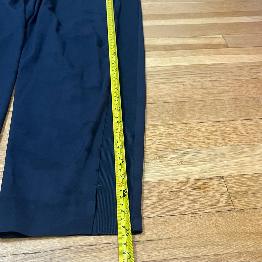 Athleta Brooklyn Ankle Pant Camo 16 - Picture 14 of 15